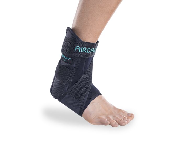 Load image into Gallery viewer, Aircast Airsport Ankle Brace
