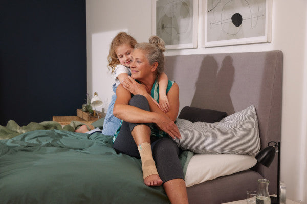 Load image into Gallery viewer, Actimove® Ankle Support