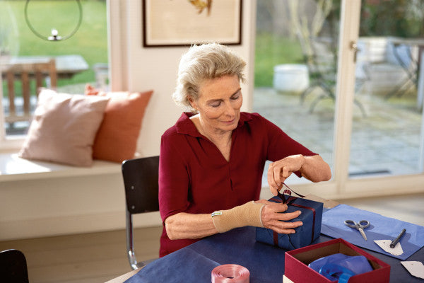 Load image into Gallery viewer, Actimove® Wrist Support