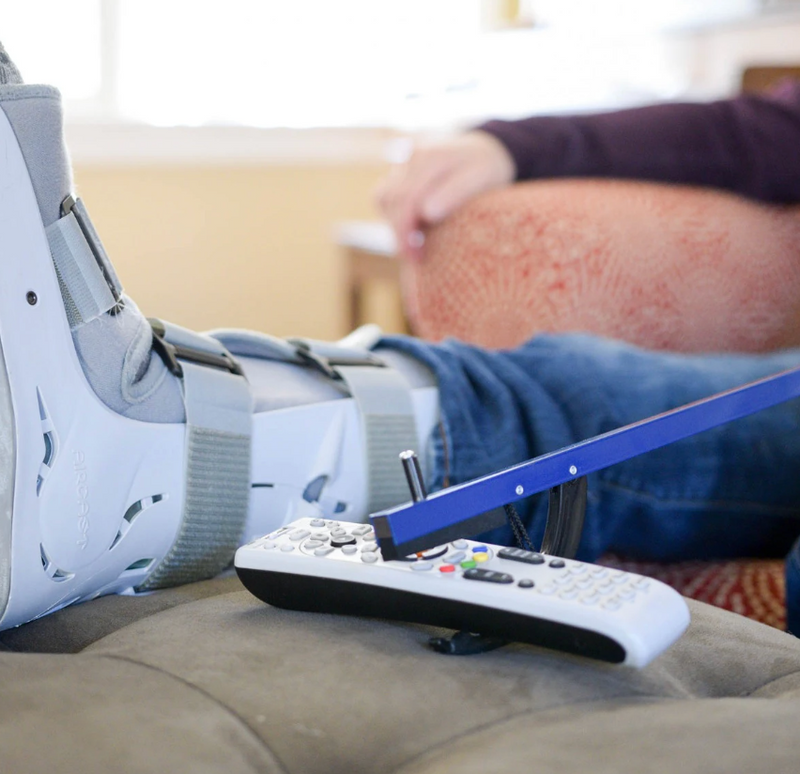 Load image into Gallery viewer, Sammons Preston Reacher, Blue, 26 Inch, Grabber, Reaching /Dressing Tool# 920561