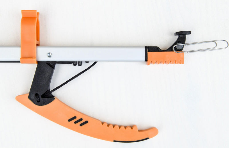 Load image into Gallery viewer, Sammons Preston Easireach II Reacher, 32" Ergonomic Reaching Aid w/Magnet AA8043