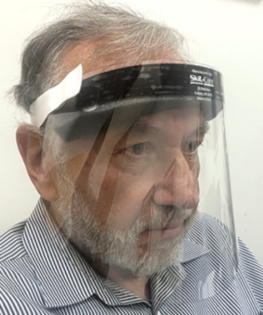 Load image into Gallery viewer, Skil-Care™ Reusable Face Shield - Package of 12