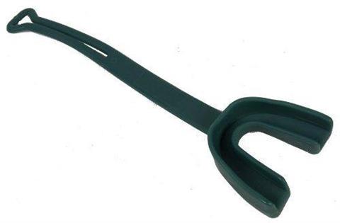 Load image into Gallery viewer, Mueller Lip and Mouthguard