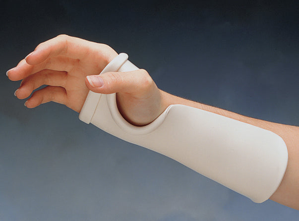 Load image into Gallery viewer, North Coast Medical Radial Bar Wrist Cock-Up Precut Splint