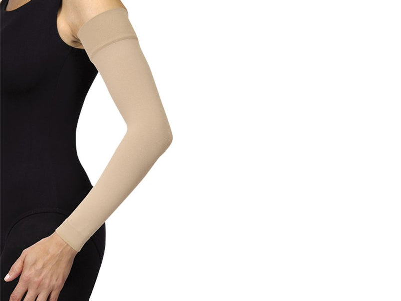 JOBST Bella Strong Armsleeve with Silicone Band 20-30mmHg